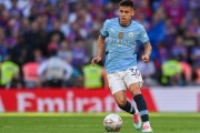 曼晚：曼城可能外租4位年轻球员，包括尼潘、埃切维里